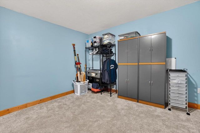 8632 N Stone Farm Road, Edgerton, WI 53534