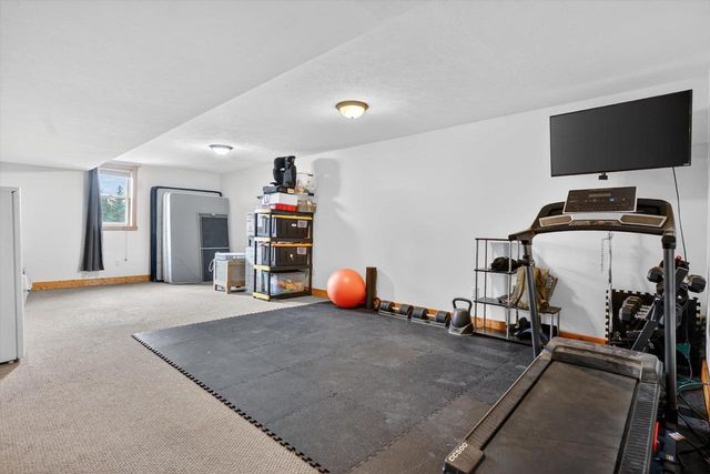 8632 N Stone Farm Road, Edgerton, WI 53534