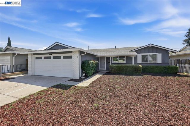 1961 Mclaughlin Ave, San Jose, CA 95122