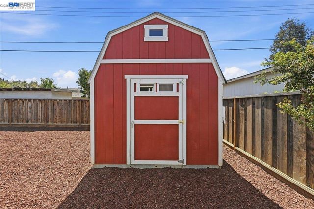 1961 Mclaughlin Ave, San Jose, CA 95122