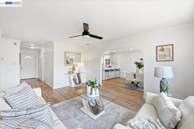 1961 Mclaughlin Ave, San Jose, CA 95122