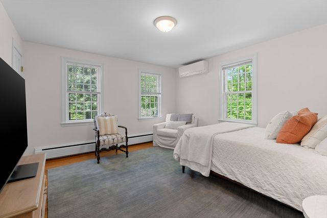 37 Moore Rd, Wayland, MA 01778