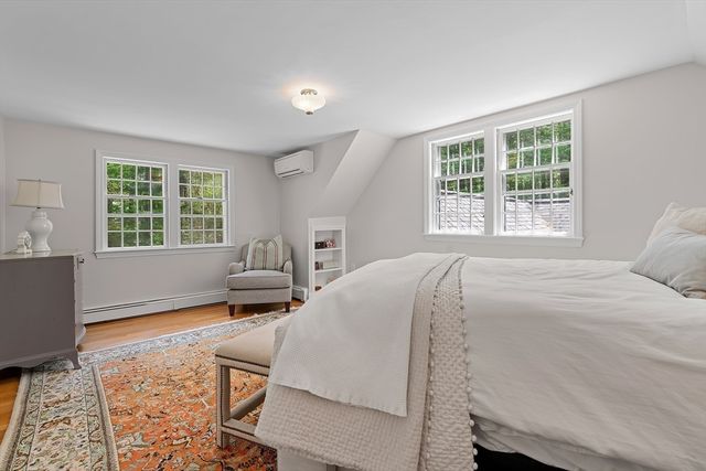 37 Moore Rd, Wayland, MA 01778