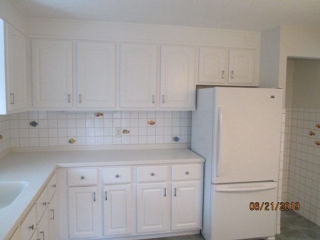146 Marble 307, Stoneham, MA 02180