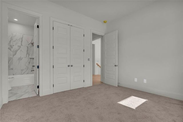 7054 Hammock Trail, Gainesville, GA 30506