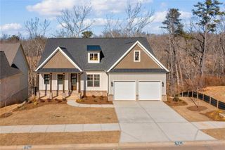 7054 Hammock Trail, Gainesville, GA 30506