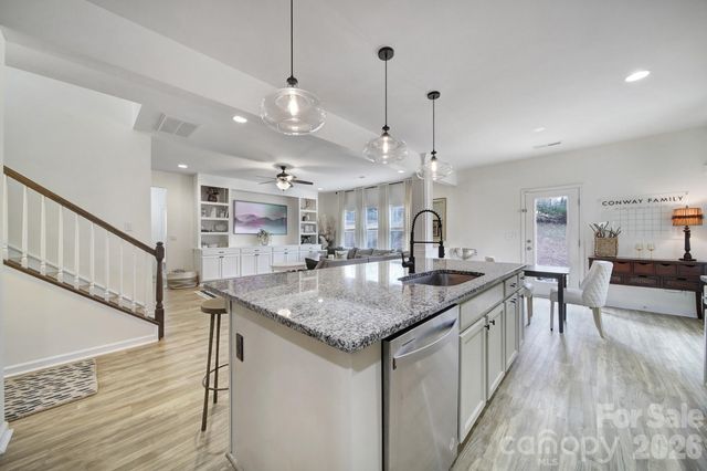 318 Redberry Court, York, SC 29745