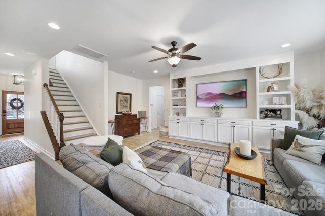 318 Redberry Court, York, SC 29745