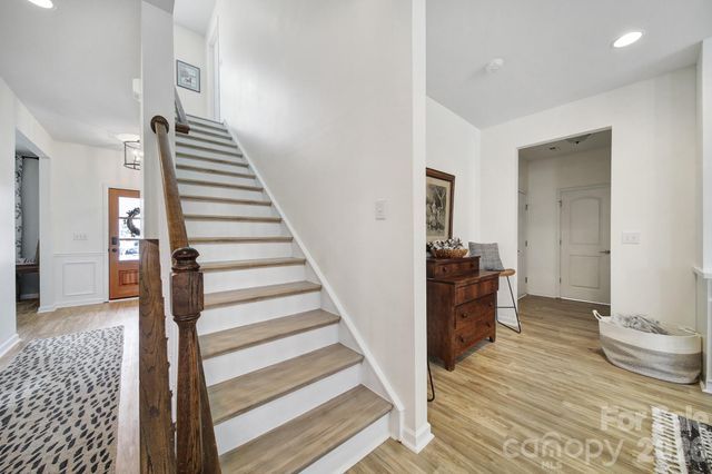 318 Redberry Court, York, SC 29745