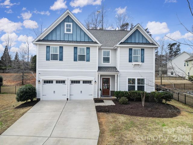 318 Redberry Court, York, SC 29745