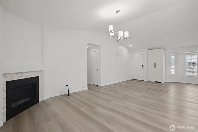 21141 SE 278th Way, Maple Valley, WA 98038