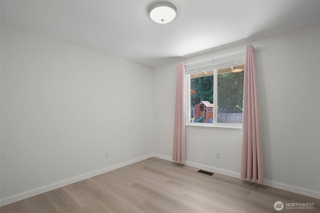 21141 SE 278th Way, Maple Valley, WA 98038