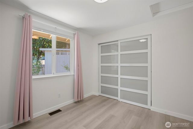 21141 SE 278th Way, Maple Valley, WA 98038