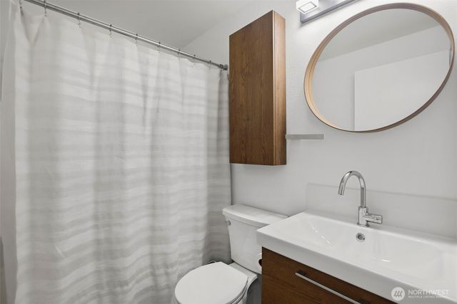 21141 SE 278th Way, Maple Valley, WA 98038