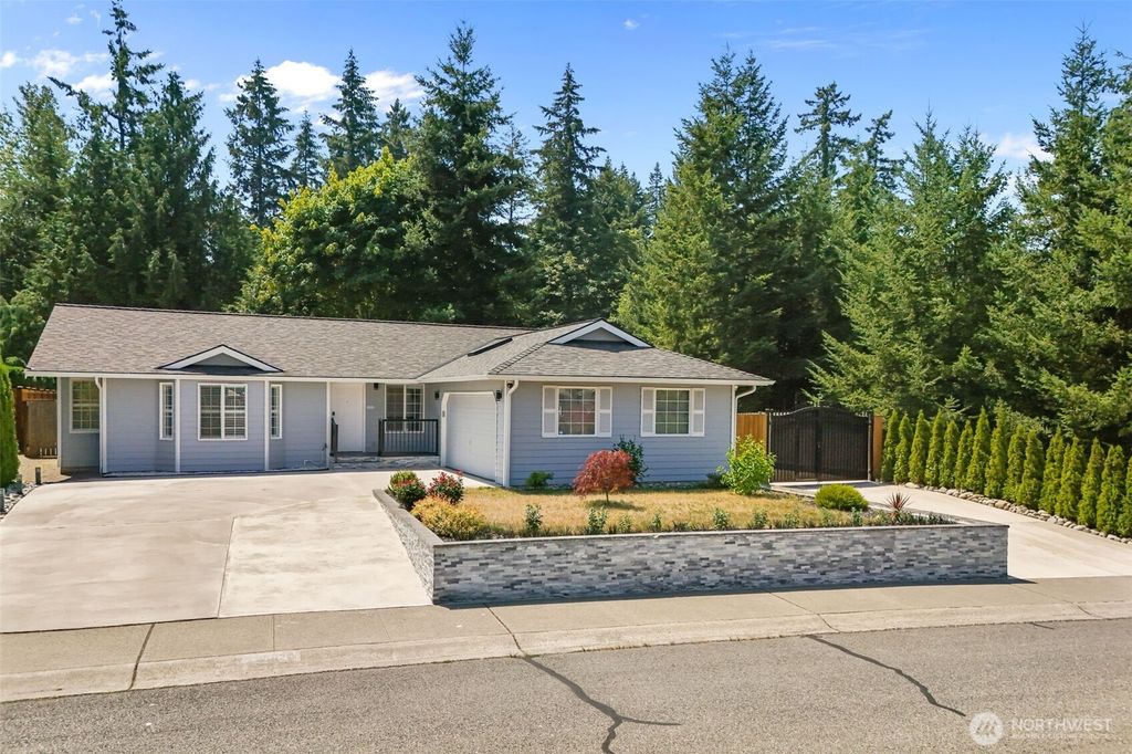21141 SE 278th Way, Maple Valley, WA 98038