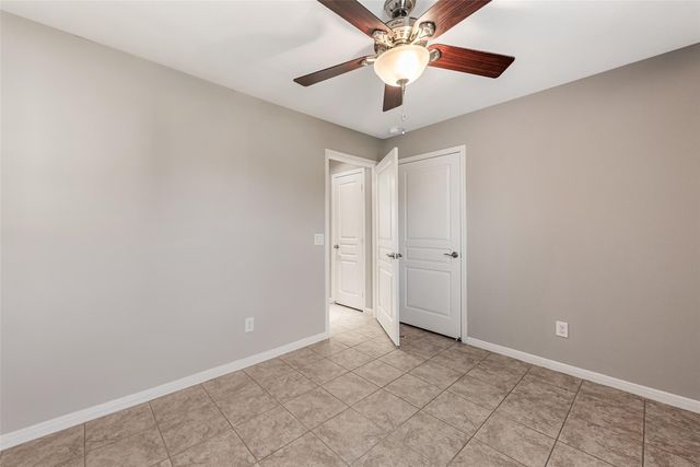 614 Shoreside Drive, Richmond, TX 77469