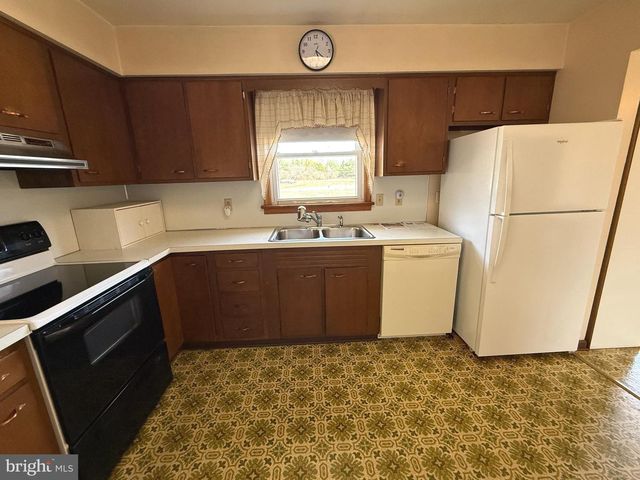 11 BETA LANE, Millville, NJ 08332