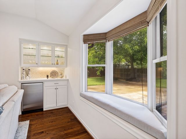 4107 Lomita Lane, Dallas, TX 75220