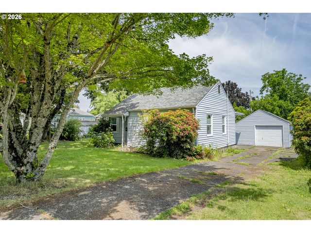 11425 Ne SHAVER St, Portland, OR 97220