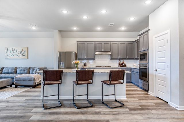 134 Capilano Way, Garland, TX 75043