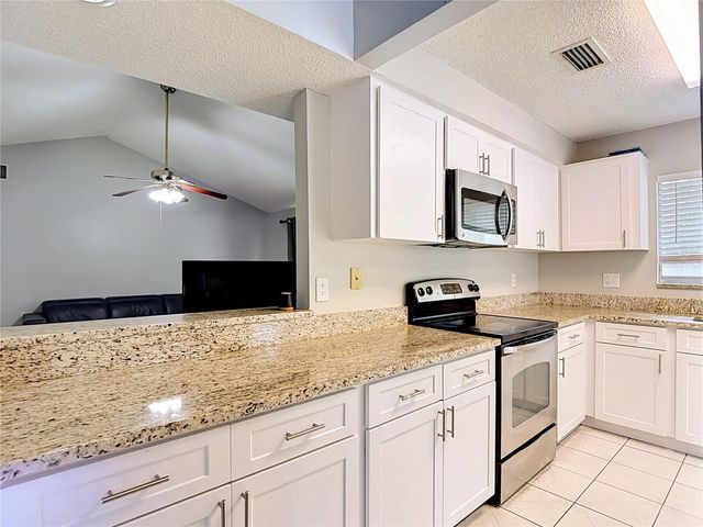 7110 HOLLOWELL DRIVE, Tampa, FL 33634