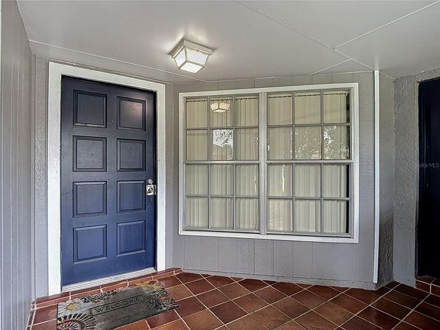 7110 HOLLOWELL DRIVE, Tampa, FL 33634