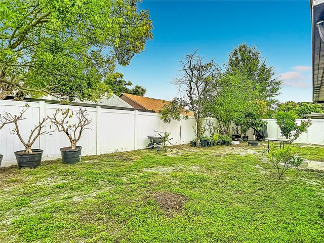 7110 HOLLOWELL DRIVE, Tampa, FL 33634