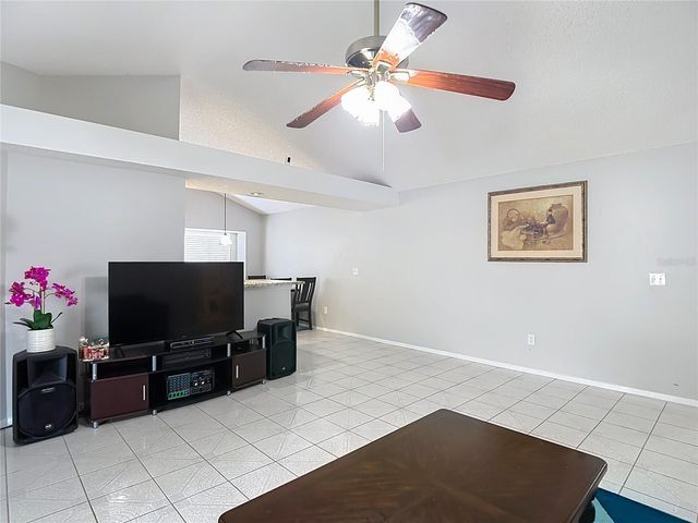 7110 HOLLOWELL DRIVE, Tampa, FL 33634