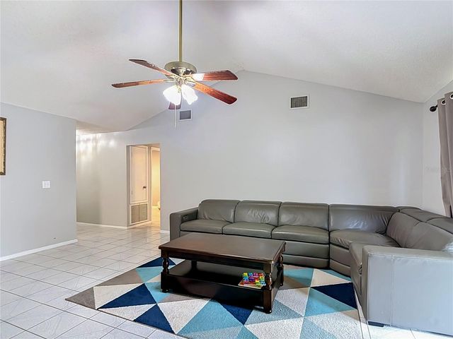 7110 HOLLOWELL DRIVE, Tampa, FL 33634