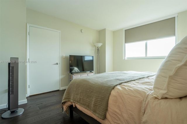 1800 N Bayshore Dr 1803, Miami, FL 33132