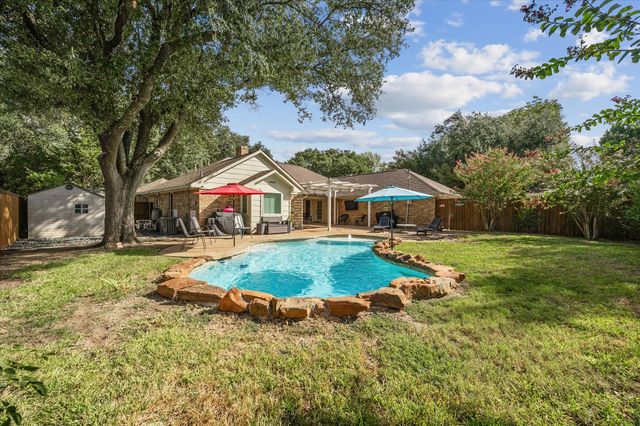 106 Barnes Bridge Road, Sunnyvale, TX 75182