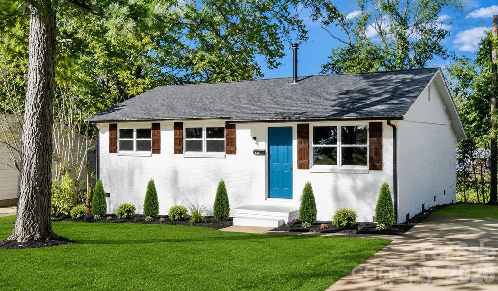 2545 Abelwood Road, Charlotte, NC 28216