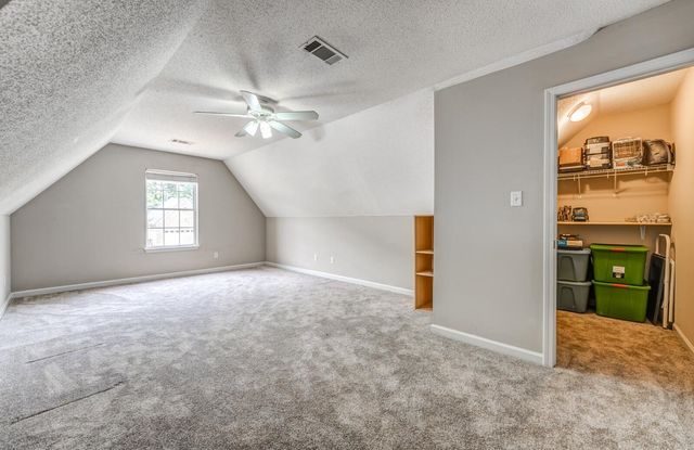 130 GARDEN SPRINGS DR, Oakland, TN 38060