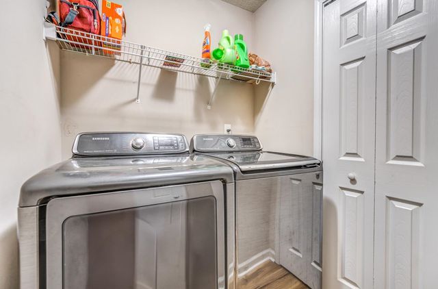 130 GARDEN SPRINGS DR, Oakland, TN 38060