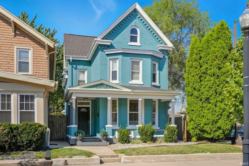 1126 Fairfield Avenue, Fort Wayne, IN 46802