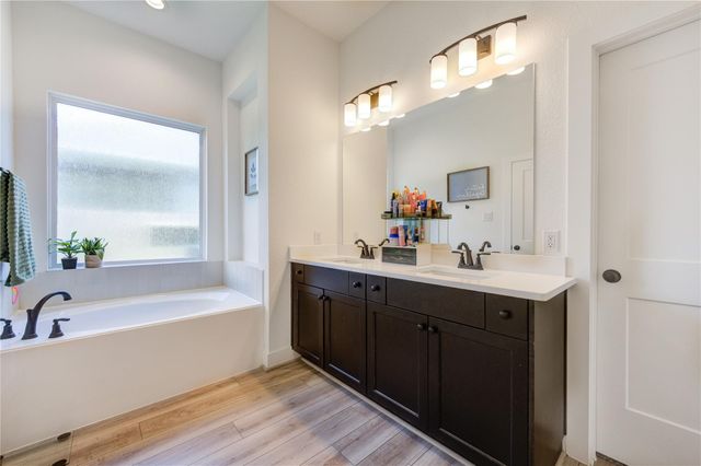 12119 Wooden Mill Lane, Santa Fe, TX 77510