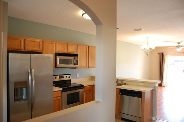 423 WILTON CIRCLE, Sanford, FL 32773
