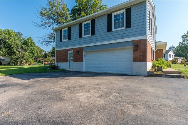 243 E Rahn Road, Kettering, OH 45429