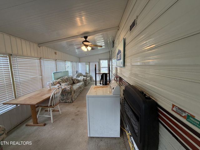 160 Apache Tr, Crossville, TN 38572