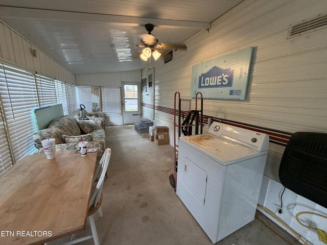160 Apache Tr, Crossville, TN 38572