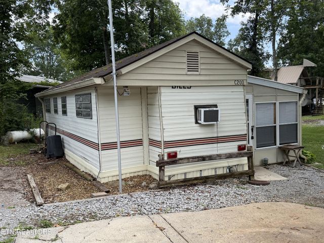 160 Apache Tr, Crossville, TN 38572