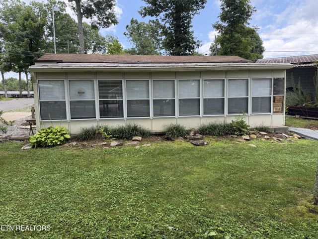 160 Apache Tr, Crossville, TN 38572