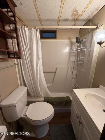160 Apache Tr, Crossville, TN 38572