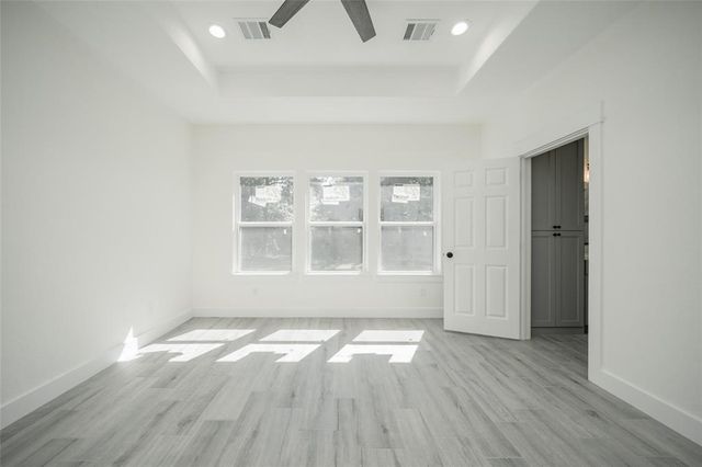 1199 S 3rd Street, Conroe, TX 77301
