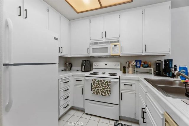 2960 Champion Way 1008, Tustin, CA 92782