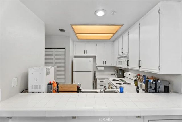2960 Champion Way 1008, Tustin, CA 92782