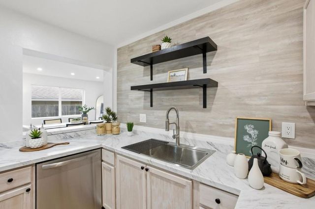 227 Wicklow Drive, South San Francisco, CA 94080