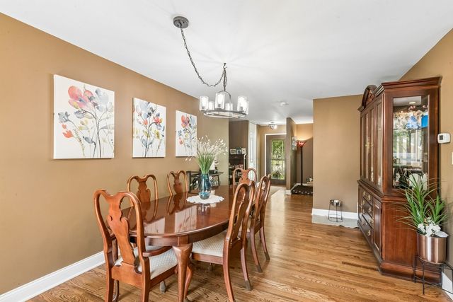 326 N Clark Drive, Palatine, IL 60074