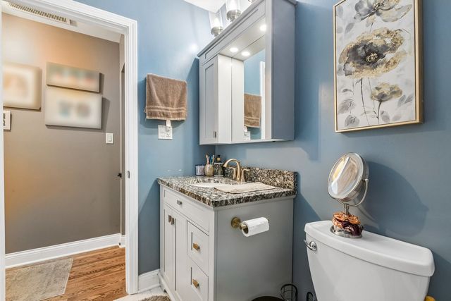 326 N Clark Drive, Palatine, IL 60074
