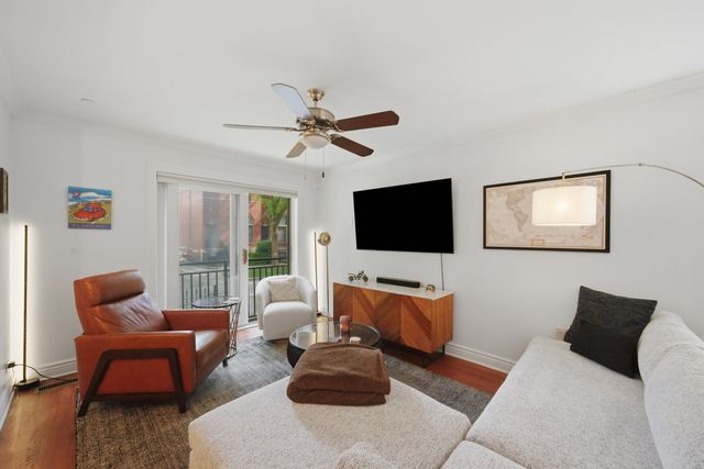 2013 W Crystal Street 1F, Chicago, IL 60622